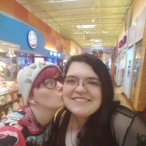 Meet your Posher, Ariel